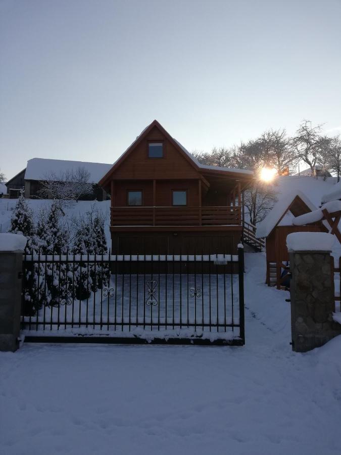 Trstené Zrubovy Dom Silviaヴィラ エクステリア 写真